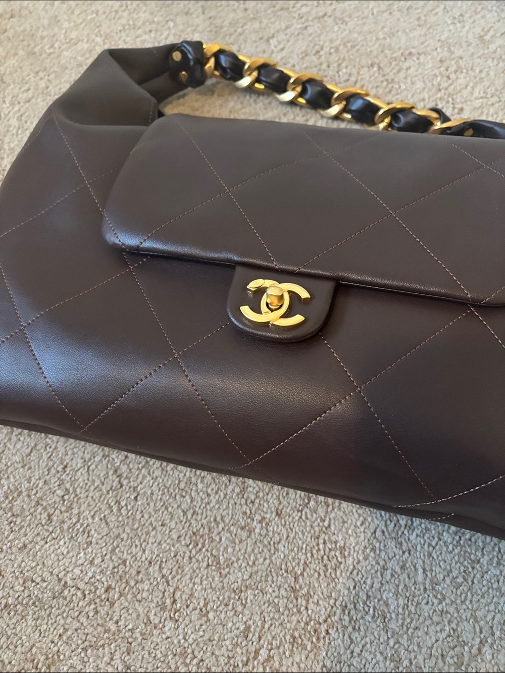 UNBRANDED Dark Brown Quilted Leather Shoulder Bag with Gold Chain - Picture 5 of 9